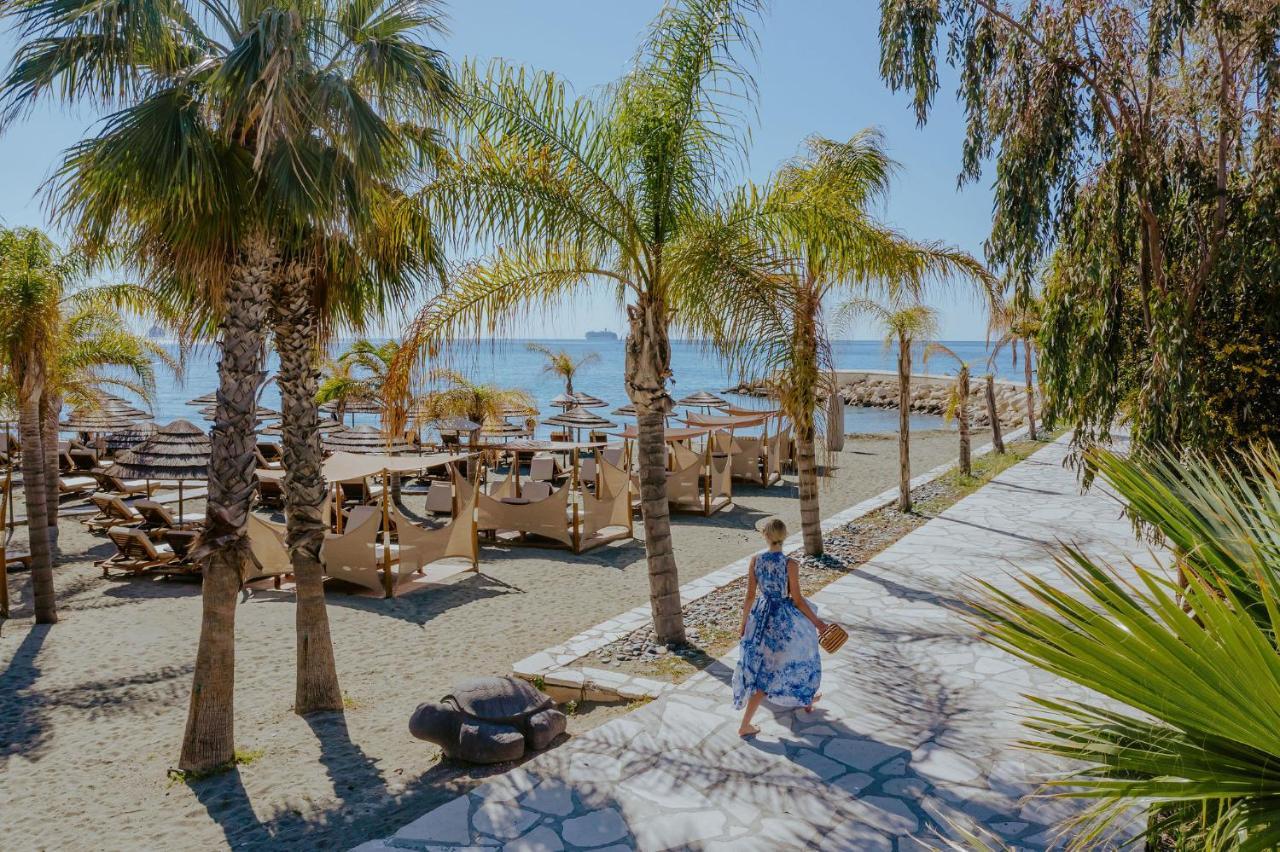 Four Seasons Hotel Agios Tychonas Exteriör bild The beach of Nikiti